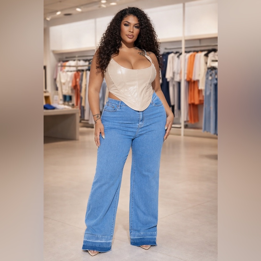Elegant Women's Wide Leg Blue Jeans